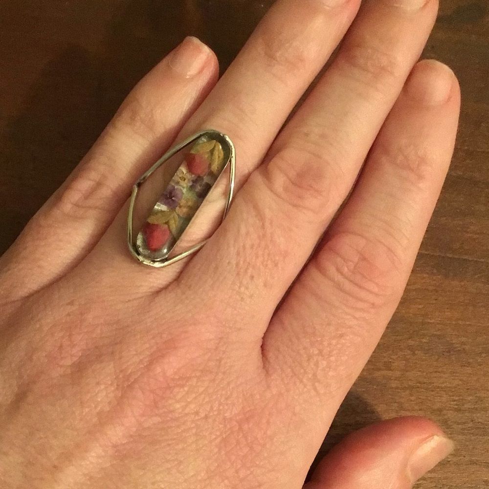 Vintage ATI Mexico 925 Sterling Silver Floral Pressed Oval Ring